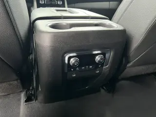 GMC Yukon 2023 4x2 Denali 4p SUV