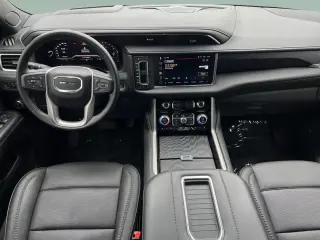 GMC Yukon 2023 4x2 Denali 4p SUV