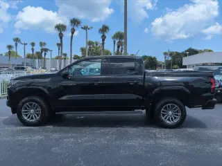 Chevrolet Colorado 2023 4x2 LT 4p. Cabina Extendida 5 pies de caja larga