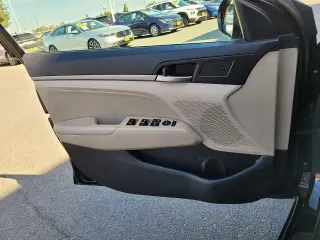 Hyundai ELANTRA 2018 Value Edition 4dr Sedan