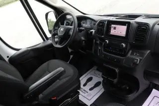 Ram ProMaster 2024 Tradesman 1500 136 WB 3dr High Roof Cargo Van sin asiento para pasajeros