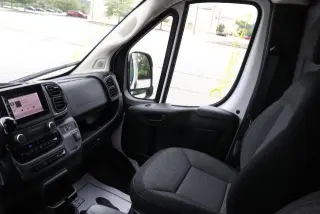 Ram ProMaster 2024 Tradesman 1500 136 WB 3dr High Roof Cargo Van sin asiento para pasajeros
