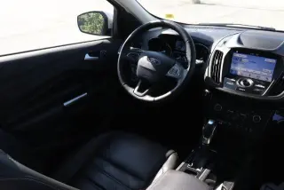 Ford Escape 2019 AWD Titanium 4p SUV