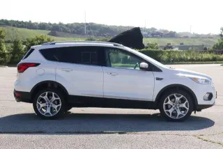 Ford Escape 2019 AWD Titanium 4p SUV