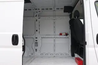 Ram ProMaster 2024 Tradesman 1500 136 WB 3dr High Roof Cargo Van sin asiento de pasajero
