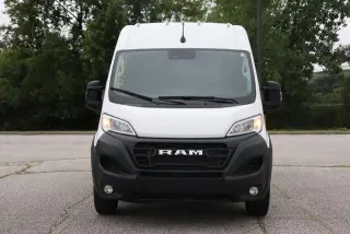 Ram ProMaster 2024 Tradesman 1500 136 WB 3dr High Roof Cargo Van sin asiento de pasajero