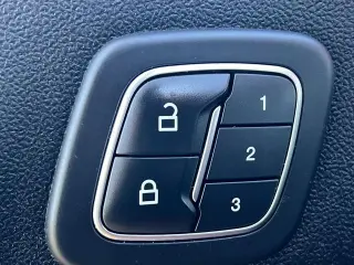 Ford Escape Hybrid 2020 AWD Titanium 4p SUV