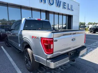 Ford F-150 2023 4x4 XLT 4p SuperCrew 5.5 ft. SB