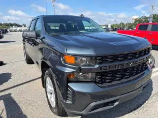 Chevrolet Silverado 1500 2020 4x4 Custom 4p. Cabina de Tripulante 5.8 ft. SB
