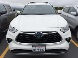 Toyota Highlander Hybrid 2021 AWD Platinum SUV 4p.