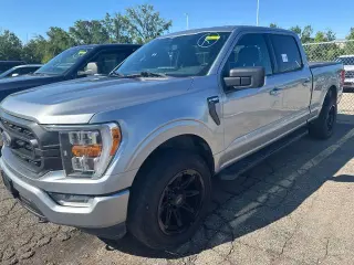 Ford F-150 2023 4x4 XLT 4p SuperCrew 5.5 ft. SB