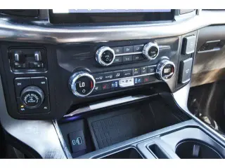 Ford F-150 2021 4x4 King Ranch 4p SuperCrew 6.5 ft. SB