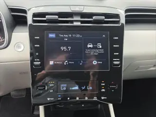 Hyundai TUCSON 2024 SEL 4p SUV