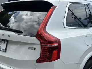Volvo XC90 2024 AWD B5 Plus Tema Brillante 4p SUV