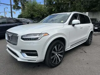 Volvo XC90 2024 AWD B5 Plus Tema Brillante 4p SUV
