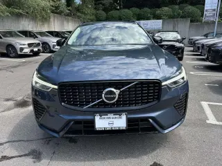 Volvo XC60 2024 AWD B5 Core Tema Oscuro 4p SUV