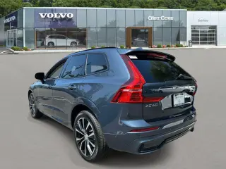 Volvo XC60 2025 AWD B5 Plus Tema Oscuro 4p SUV