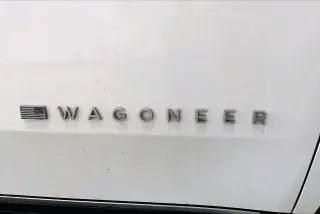 Jeep Wagoneer L 2024 4x2 Serie II 4p SUV