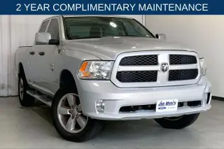 Ram 1500 Classic 2019 4x4 Tradesman 4p. Cabina Cuadrada Cuadrada 6,3 pies ST Camioneta