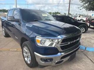 Ram 1500 2023 4x4 Big Horn 4p. Crew Cab 5.6 ft. SB Pickup