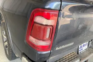 Ram 1500 2021 4x4 Laramie 4p Camioneta Cabina Extendida 5.6 ft. SB