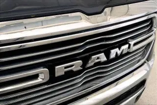 Ram 1500 2021 4x4 Laramie 4p Camioneta Cabina Extendida 5.6 ft. SB