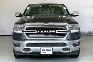 Ram 1500 2021 4x4 Laramie 4p Camioneta Cabina Extendida 5.6 ft. SB