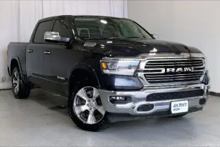 Ram 1500 2021 4x4 Laramie 4p Camioneta Cabina Extendida 5.6 ft. SB