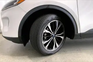 Ford Escape 2022 SE 4dr SUV