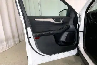 Ford Escape 2022 SE 4dr SUV