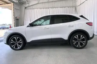 Ford Escape 2022 SE 4dr SUV