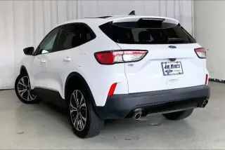 Ford Escape 2022 SE 4dr SUV