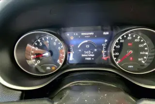 Jeep Compass 2021 Edición 80 Aniversario 4p SUV