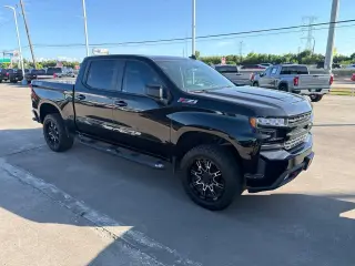 Chevrolet Silverado 1500 2020 4x4 LT Trail Boss 4p. Cabina de Tripulante 5.8 ft. SB