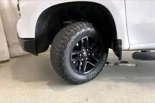 Chevrolet Silverado 1500 2024 4x4 Custom Trail Boss 4p. Cabina Doble 5.8 ft. SB