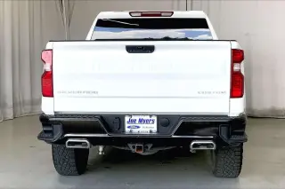 Chevrolet Silverado 1500 2024 4x4 Custom Trail Boss 4p. Cabina Doble 5.8 ft. SB