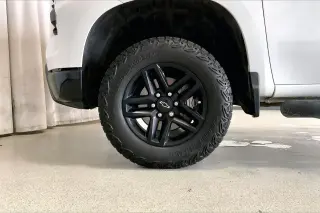 Chevrolet Silverado 1500 2024 4x4 Custom Trail Boss 4p. Cabina Doble 5.8 ft. SB