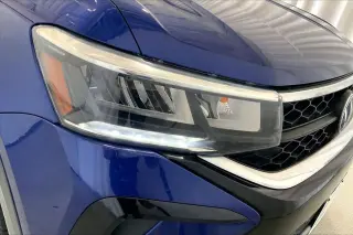 Volkswagen Taos 2023 SE 4p SUV