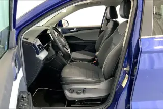 Volkswagen Taos 2023 SE 4p SUV
