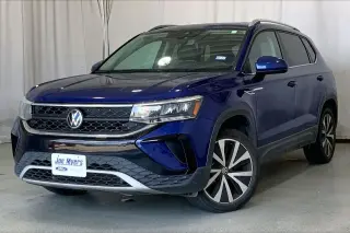 Volkswagen Taos 2023 SE 4p SUV