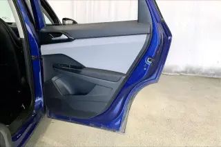 Volkswagen Taos 2023 SE 4p SUV