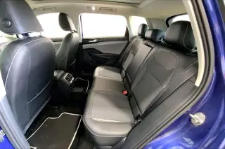 Volkswagen Taos 2023 SE 4p SUV