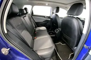 Volkswagen Taos 2023 SE 4p SUV
