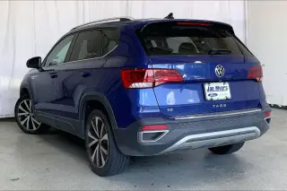 Volkswagen Taos 2023 SE 4p SUV