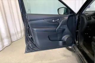 Nissan Rogue 2017 S 4dr Crossover