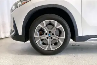 BMW X1 2024 AWD xDrive28i 4p Vehículo de Actividad Deportiva