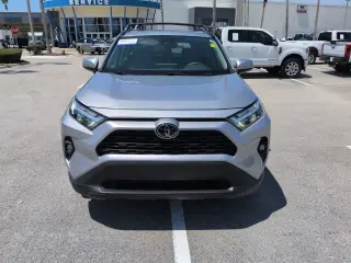 Toyota RAV4 2024 AWD XLE Premium SUV 4p.