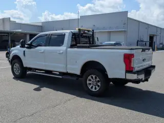 Ford F-250 Super Duty 2019 4x4 XLT 4p Cabina de Tripulante 6.8 pies Camioneta Extensa