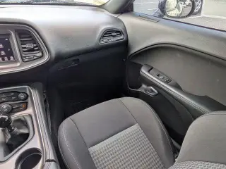 Dodge Challenger 2019 R/T 2p Coupé