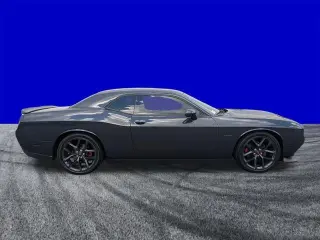 Dodge Challenger 2019 R/T 2p Coupé